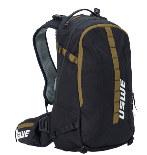 USWE  Core Off-Road Daypack - 25L - Black/Bronze    Riding Gear